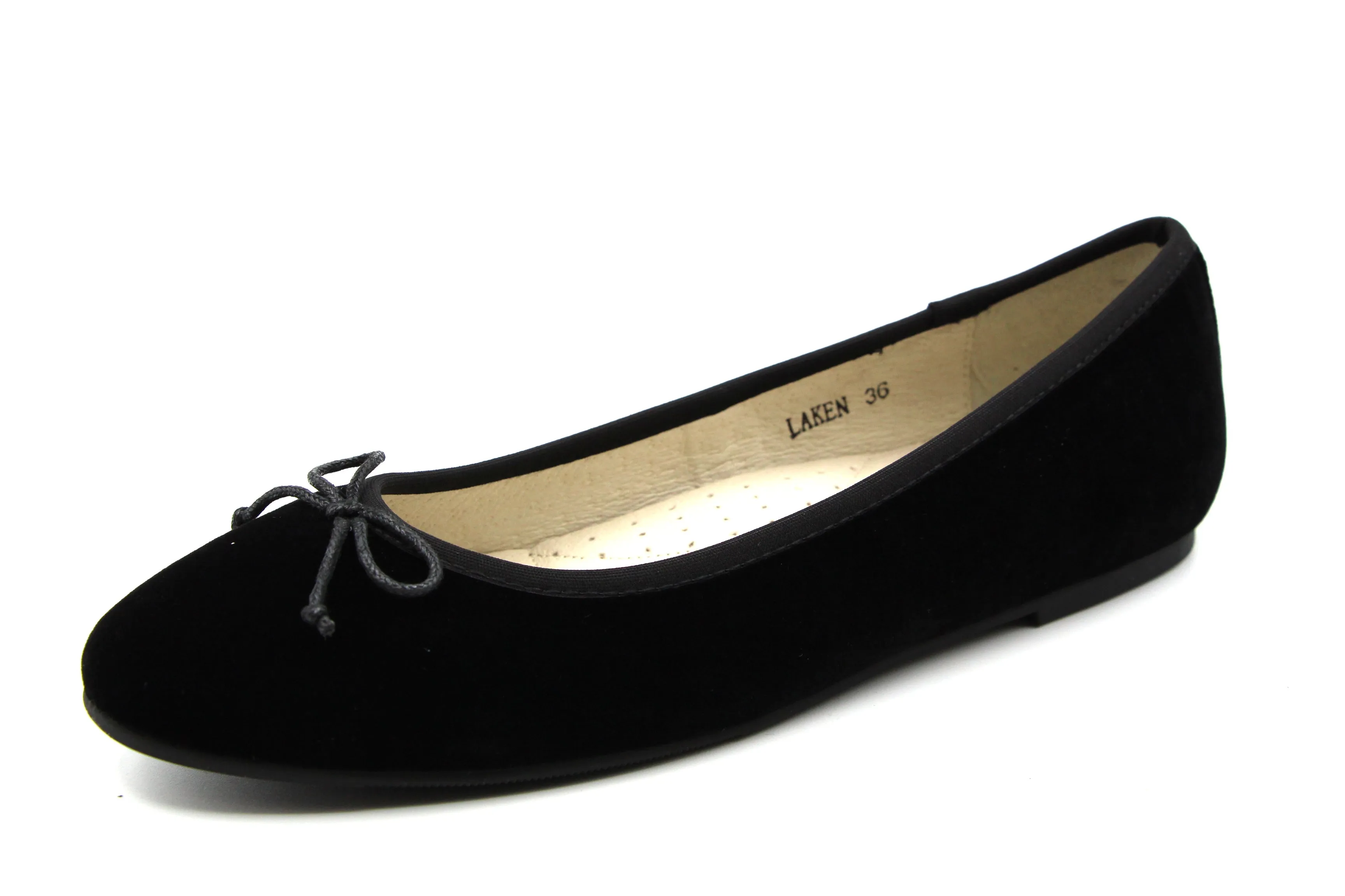 Boutaccelli  Black Velvet Ballet Flat With Bow Laken