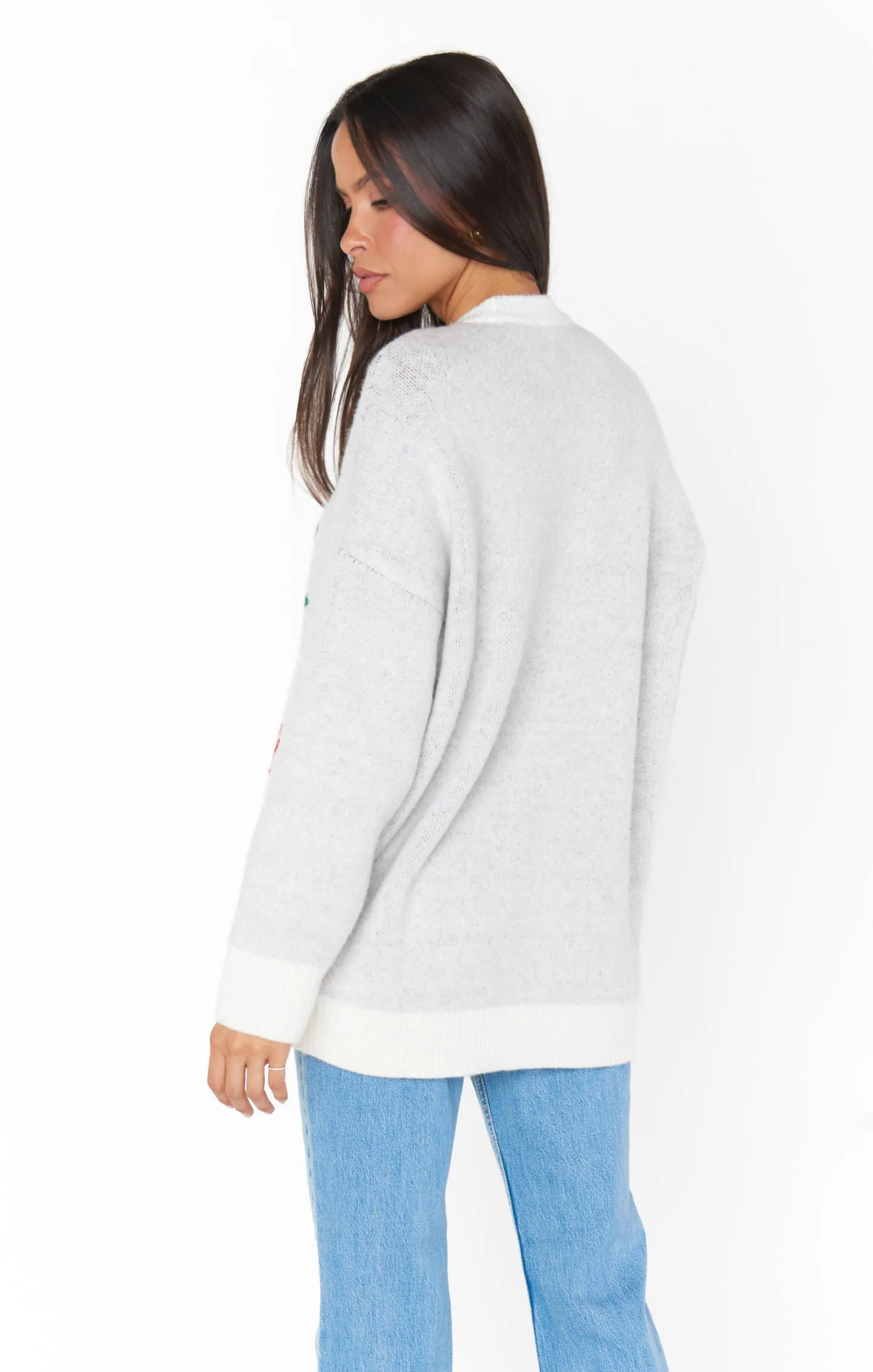 Classic Crewneck Sweater ~ Season Graphic Knit