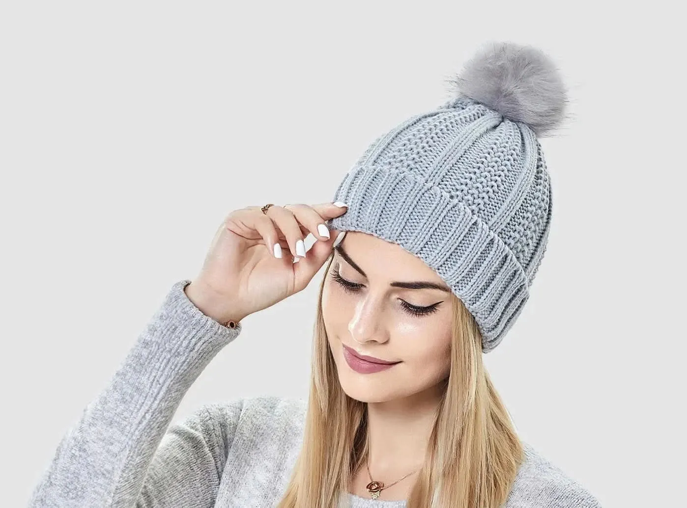 FitVille Women's Pom-Pom Knit Beanie