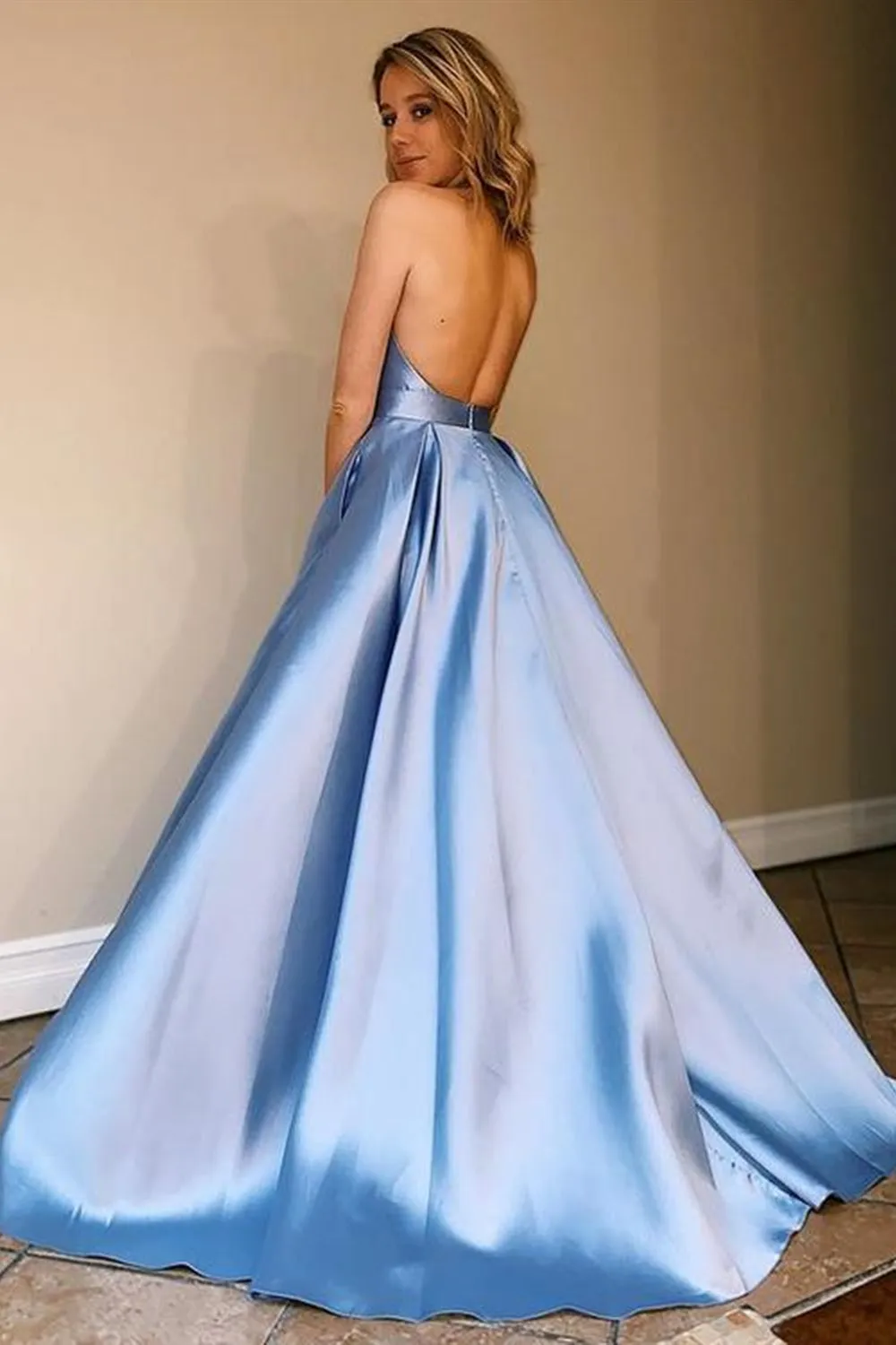 Halter Neck Backless Blue Satin Long Promes with Pocket, V Neck Blue Formales, Blue Evening