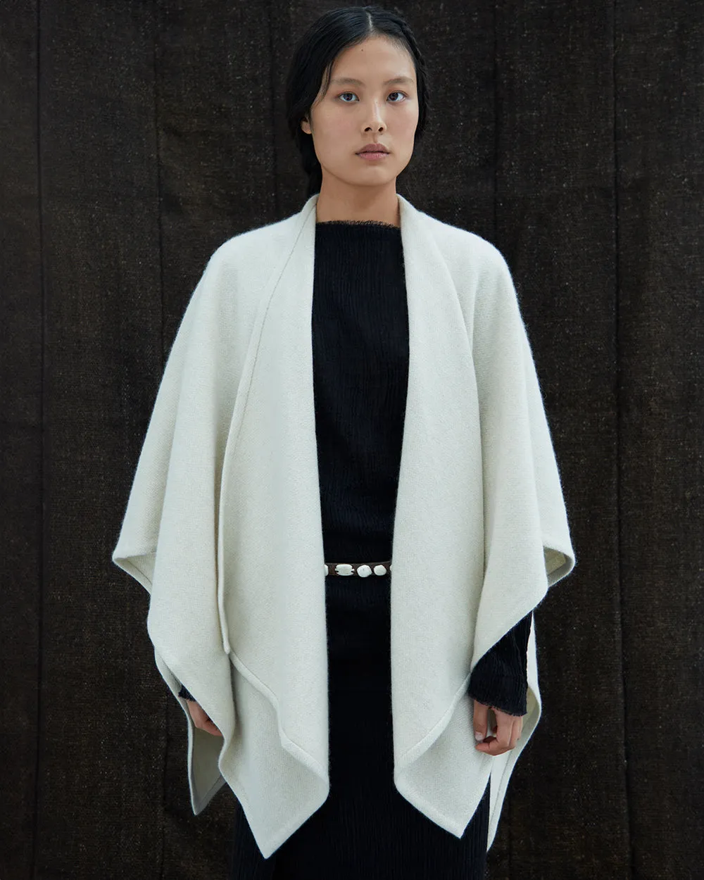 Seamed Cape